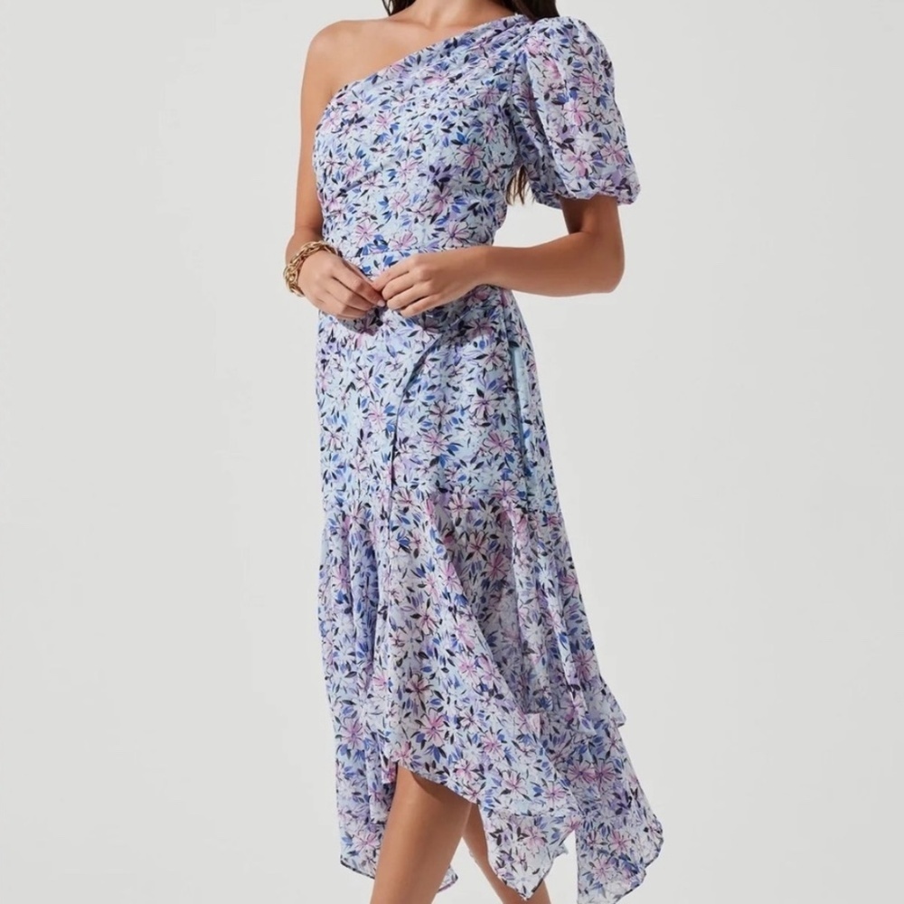 ASTR The Label Santorini Floral one shoulder midi‎ dress Size XS